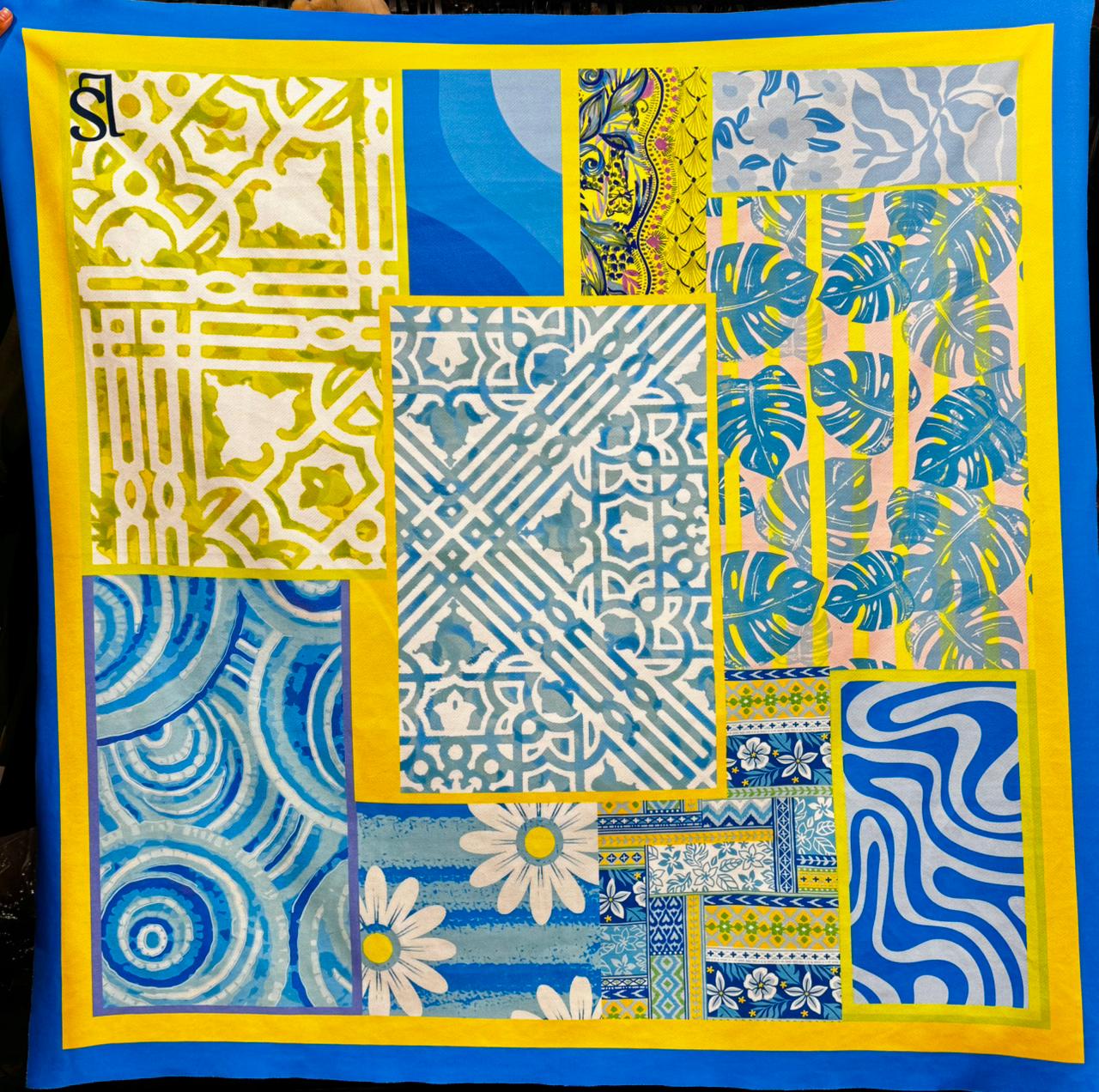 Shahd pullover + Lemon & Sky Scarf