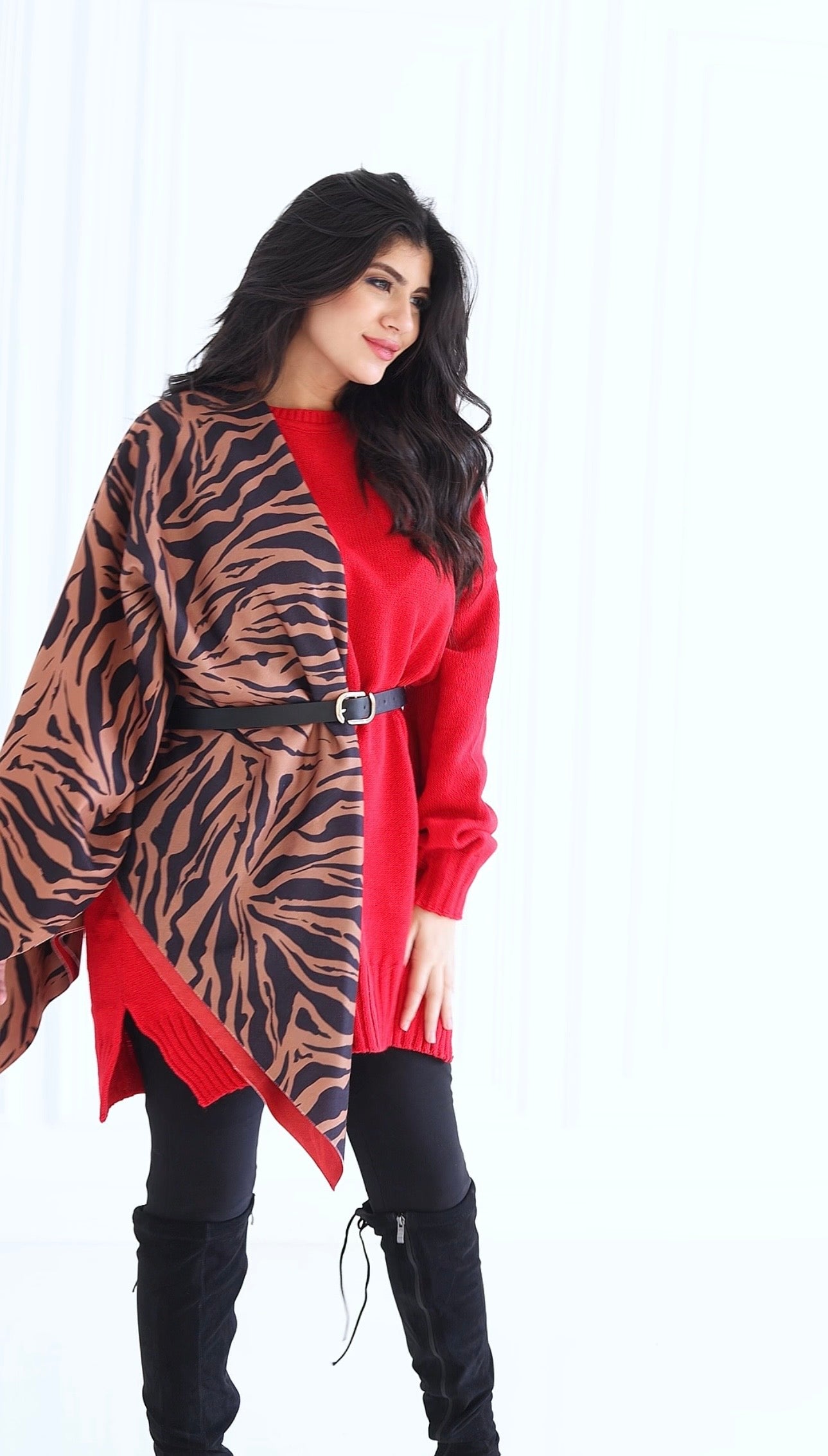 Red Panthera Scarf