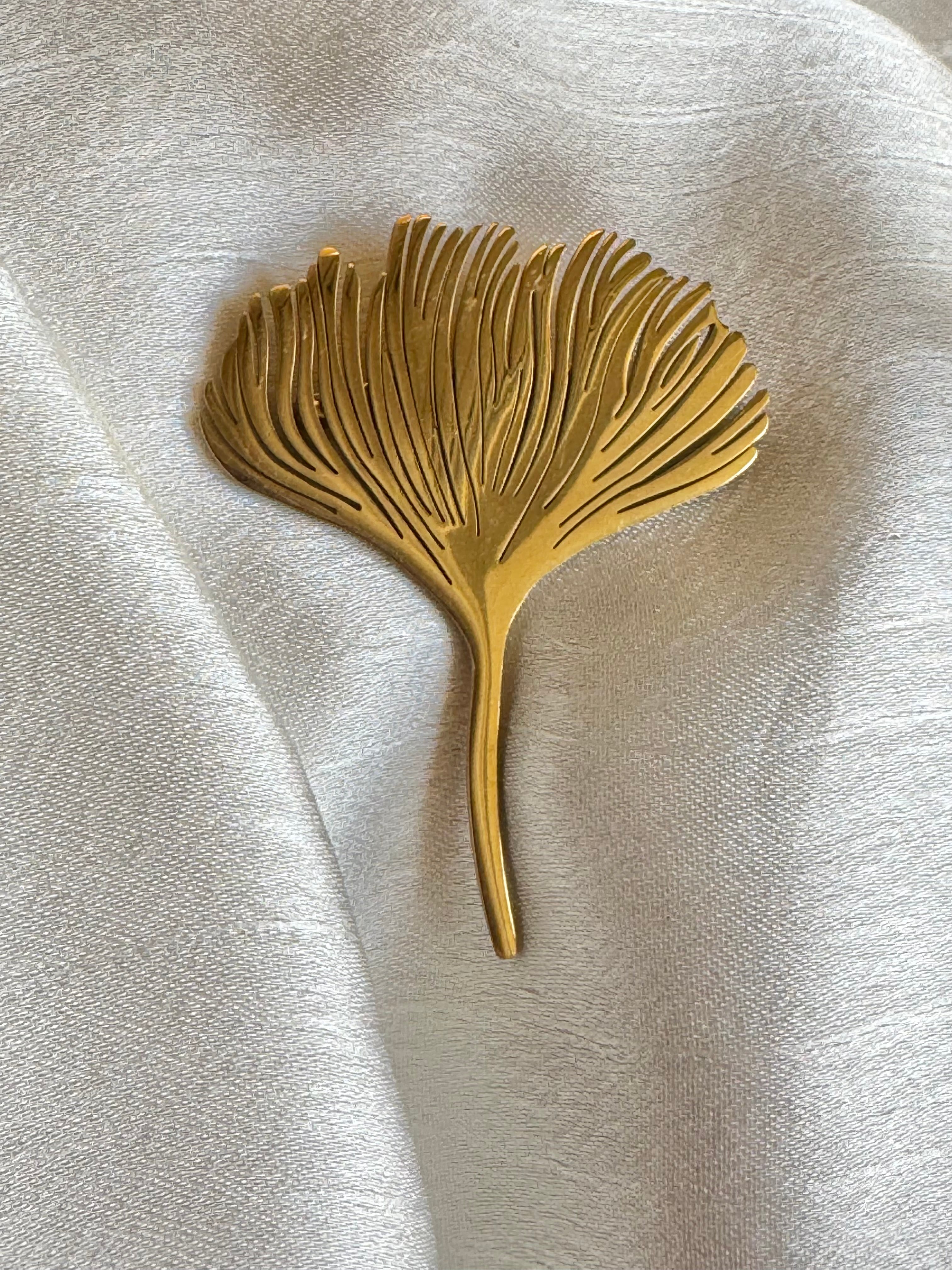 Camellia brooch