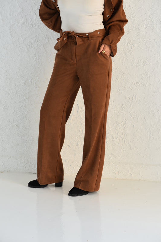 Celina Camel Jacket + Soft Camel Velvet fit