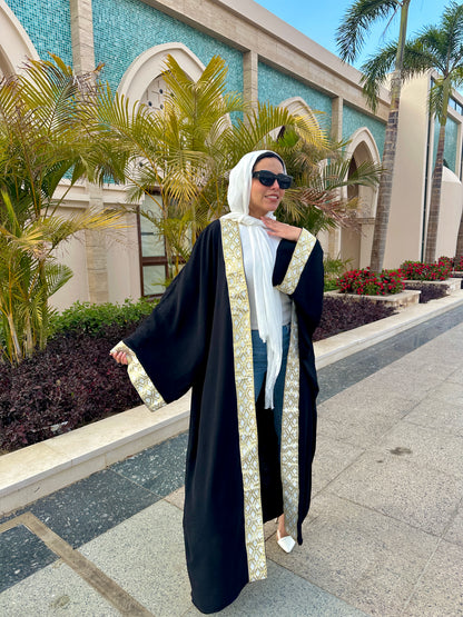 Rokaia abaya