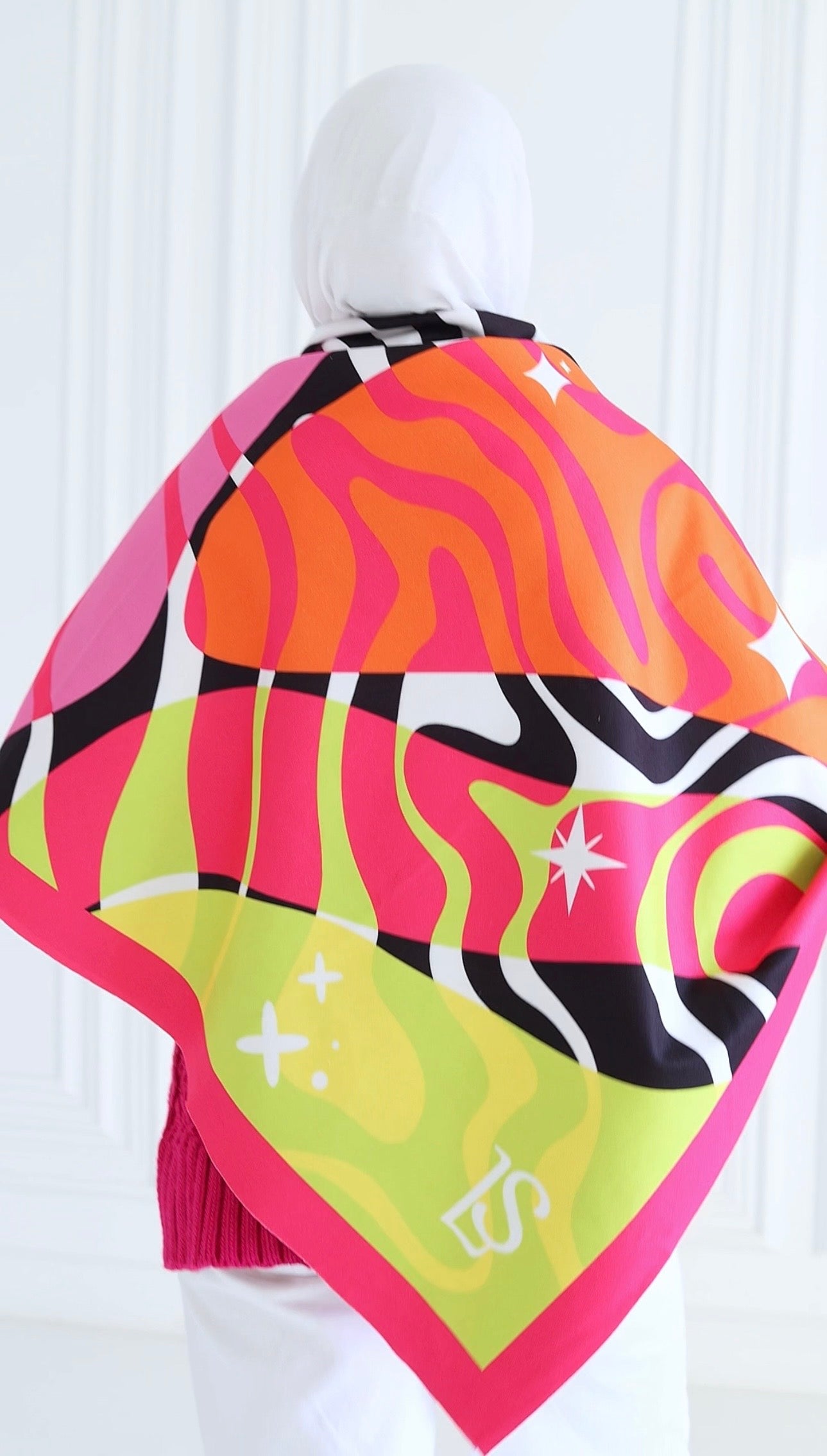 Tia pullover + Funky Stripes Scarf