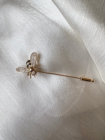Bee long pin