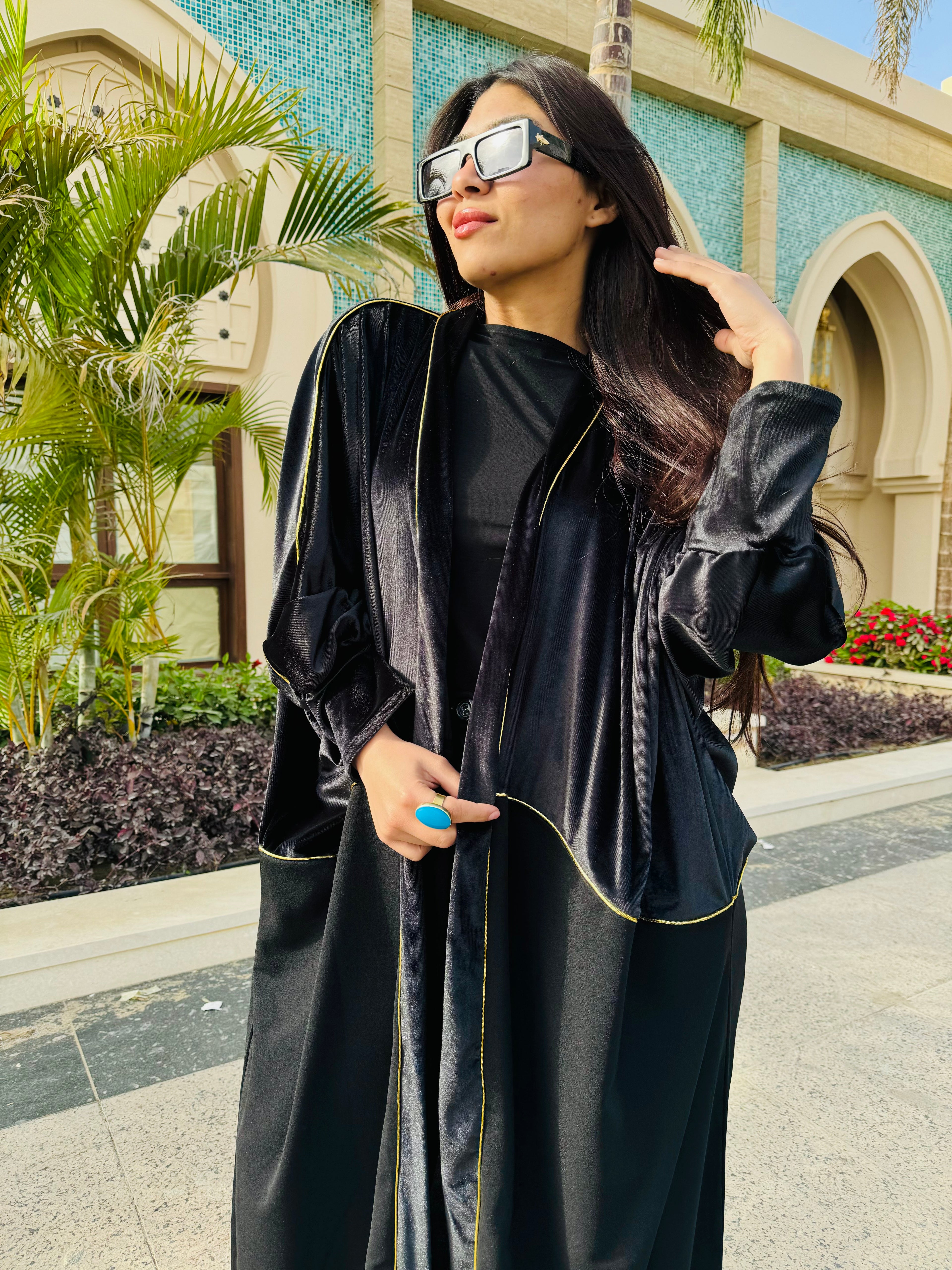 Velvet abaya