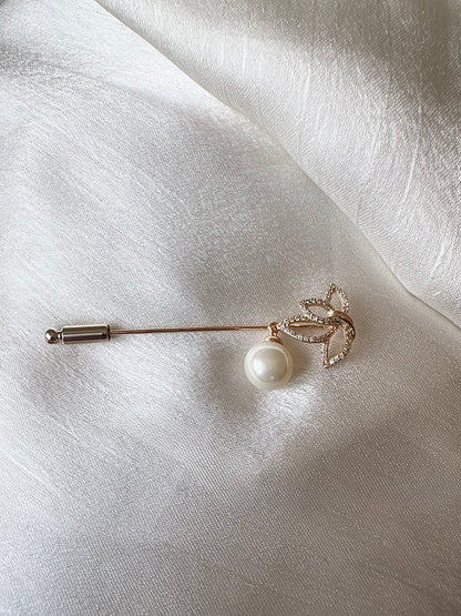 Pearl pin