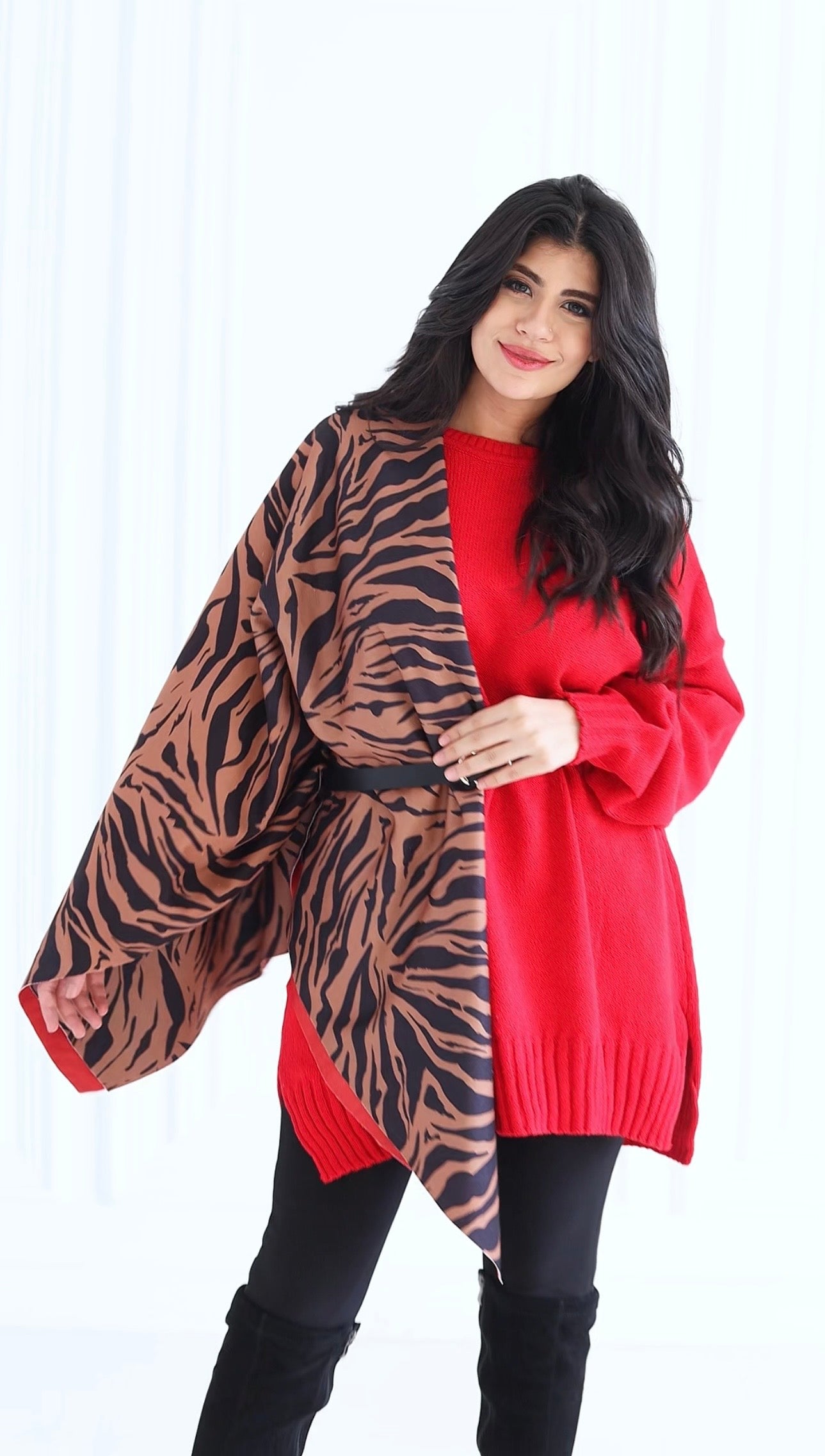 Red Panthera Scarf
