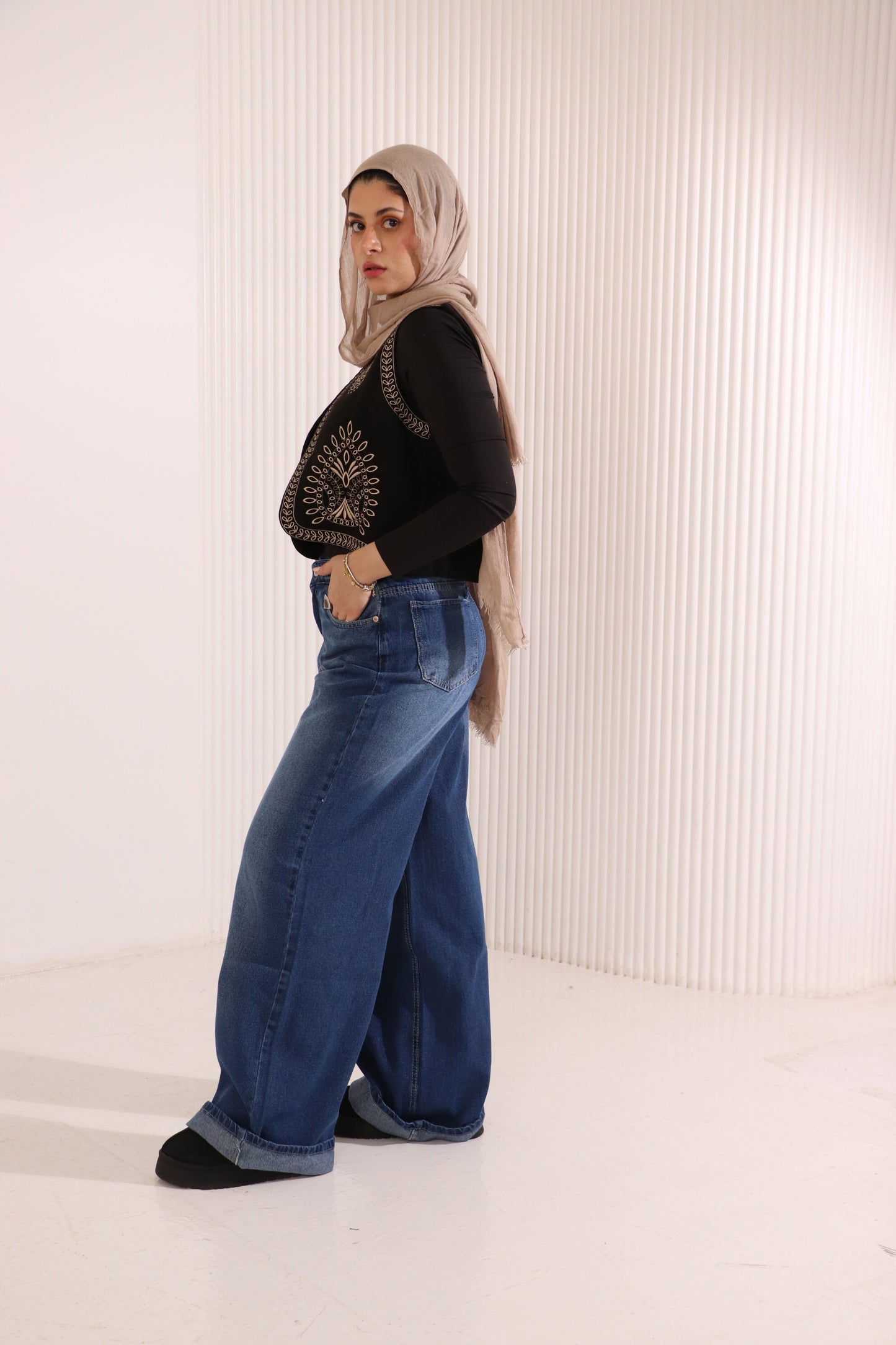 Wide leg denim